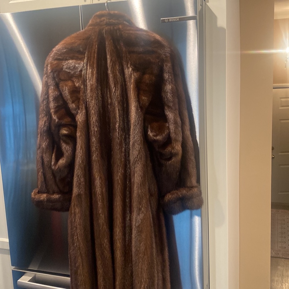 COPY - Mink coat - Picture 6 of 9